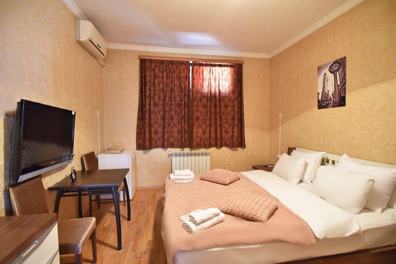 Hirmas Hotel Tiflis Dış mekan fotoğraf